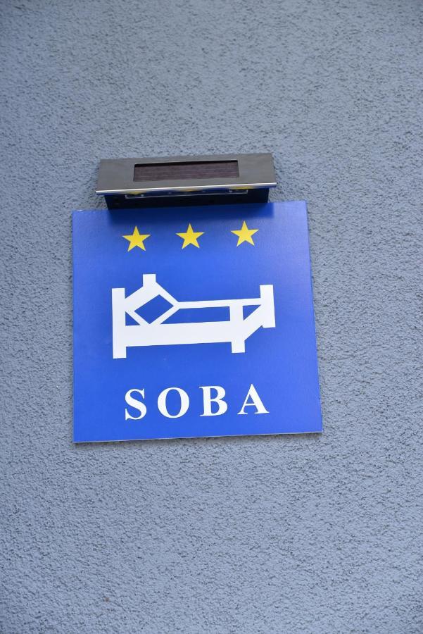 Room Marsonia Slavonski Brod Exterior foto